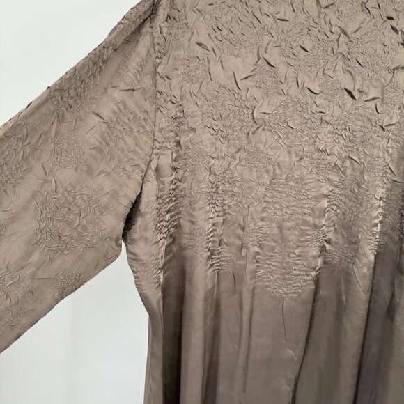 Chico's 4 Women's Textured satin Blouse tunivc Size 2x plus Brown long sleeve - Picture 8 of 10